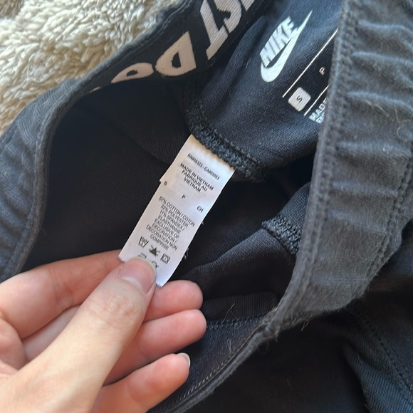 Nike Leggings - Picture 4 of 4